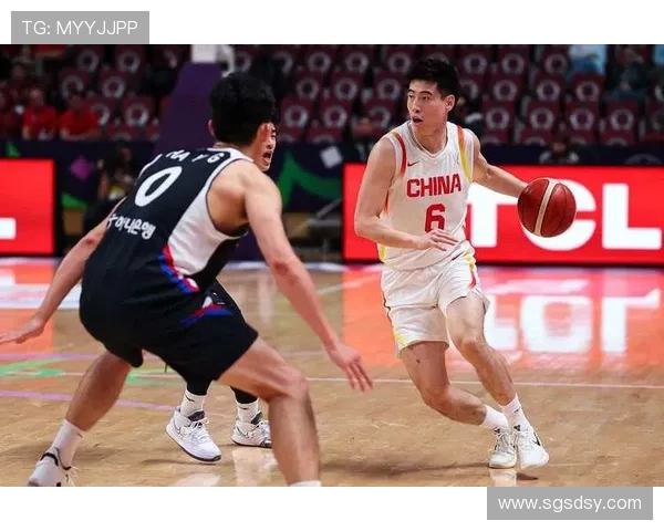 中国男篮力克韩国晋级亚洲杯四强,焦点对决将在半决赛上演 中国男篮力克韩国晋级亚洲杯四强,焦点对决将在半决赛上演