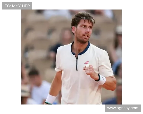 德约科维奇再创辉煌强势夺冠引领新赛季网球风云再起 德约科维奇再创辉煌强势夺冠引领新赛季网球风云再起