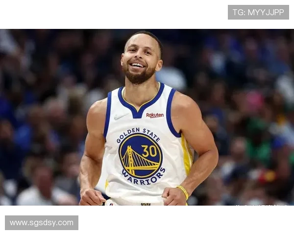 勇士队迎来新赛季挑战 库里状态火热 球迷期待总冠军梦想重燃 勇士队迎来新赛季挑战 库里状态火热 球迷期待总冠军梦想重燃