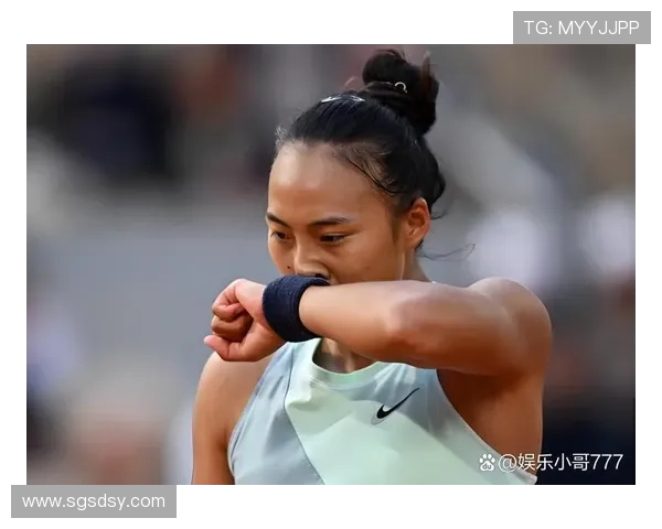 郑钦文强势晋级年终总决赛展现中国网球新生代无畏风采
